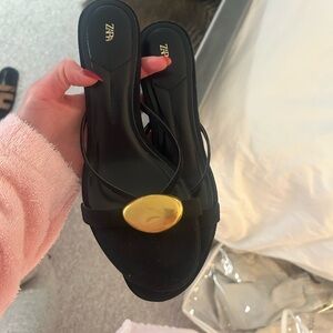 Zara Women's Sandals heels  in Black with Gold Accent